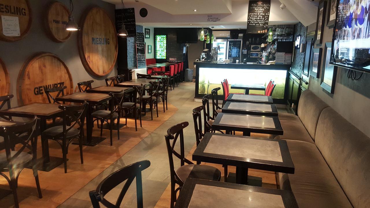 Hotel Des Voyageurs Mayenne Εξωτερικό φωτογραφία